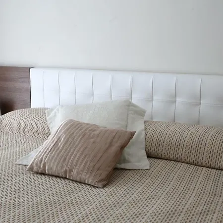 Coast Couette-café 4*